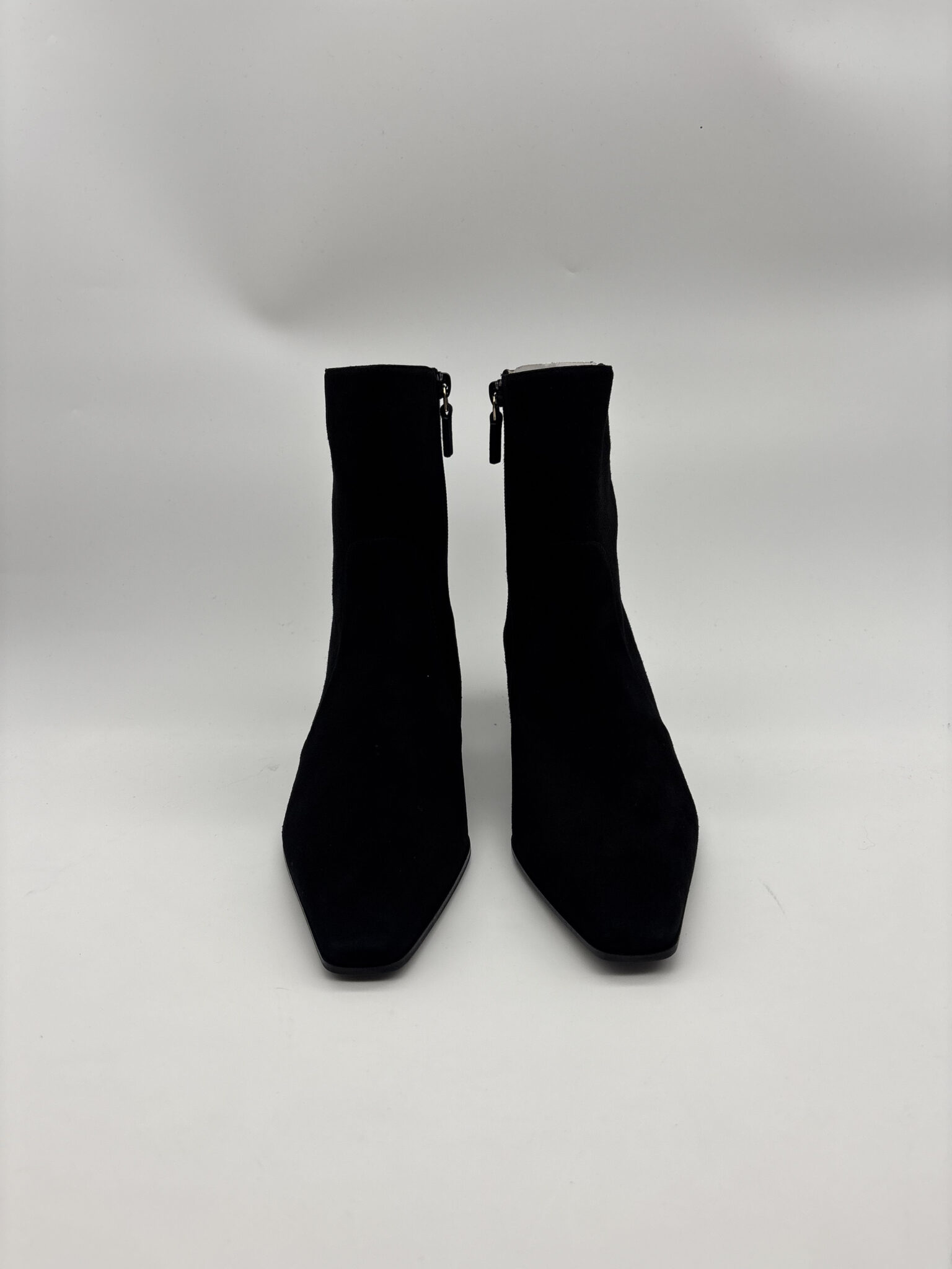 chaussures-atmosphere-stuartweitzmanIMG_4052