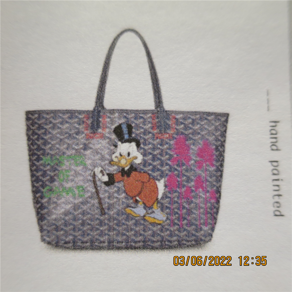 Photo de RICH PIC - Gris